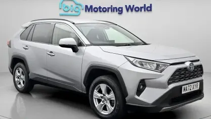 Used Toyota RAV4 Hybrid 218 HP (160 kW) 2022 Silver SUV
