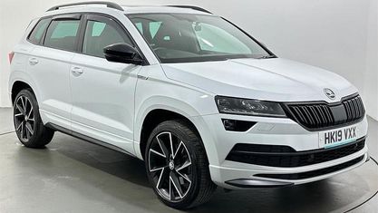 Używany Skoda Karoq SportLine 150 KM (110 kW) 2019 Biały SUV