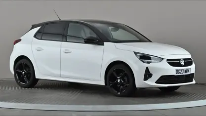 Used Vauxhall Corsa 75 HP (55 kW) 2023 White Hatchback