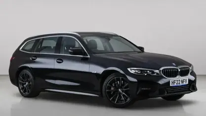 Used BMW 330e Sport Line 292 HP (214 kW) 2022 Black Estate
