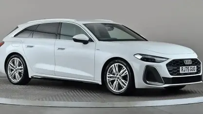 Used Audi A5 S-Line 299 HP (219 kW) 2025 White Estate