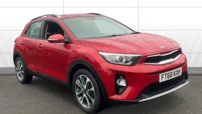 Used Kia Stonic 100 HP (73 kW) 2019 Red SUV