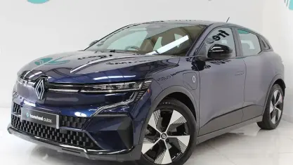 Used Renault Megane E-Tech Equilibre 160 kW (218 HP) 2022 Blue Hatchback