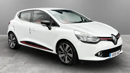 Used Renault Clio Dynamique 90 HP (66 kW) 2015 White Hatchback