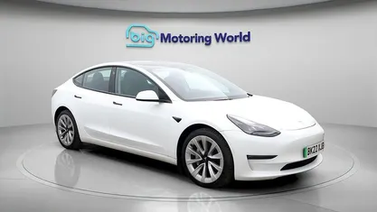 Used Tesla Model 3 Long Range AWD 366 kW (498 HP) 2022 White Sedan