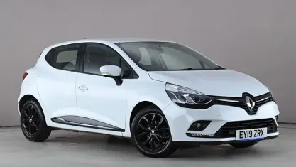 Usado Renault Clio IV Play 76 CV (55 kW) 2019 Blanco Utilitario