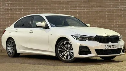 White Used 2019 BMW 320 M Sport Sedan | £17,995 (Fair price)