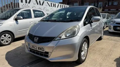 Used Honda Jazz ES 99 HP (72 kW) 2012 Silver Hatchback