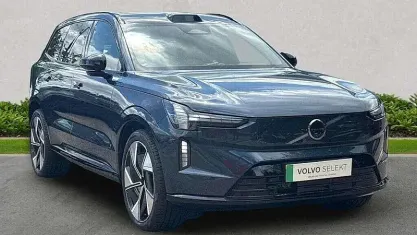 New Volvo EX90 Ultra 300 kW (408 HP) 2025 SUV