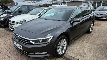 Begagnad VW Passat Business 150 HK (110 kW) 2018 Grå Kombi