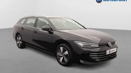 Used VW Passat Life 204 HP (150 kW) 2025 Black Estate