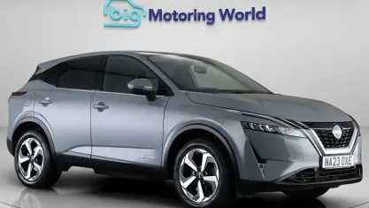 Begagnad Nissan Qashqai N-Connecta 190 HK (139 kW) 2023 Grå SUV