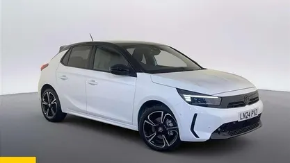 Used Vauxhall Corsa S 131 HP (96 kW) 2024 White Hatchback