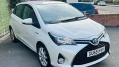 Used 2015 Toyota Yaris Hybrid Sport Hatchback | £8,398 (Expensive)