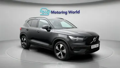 Used Volvo XC40 Plus 211 HP (155 kW) 2021 Black SUV