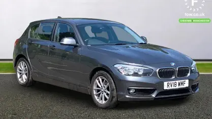 Usado BMW 118 Performance 150 HP (110 kW) 2017 Cinzento Citadino