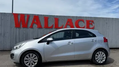 Używany Kia Rio 109 KM (80 kW) 2014 Hatchback
