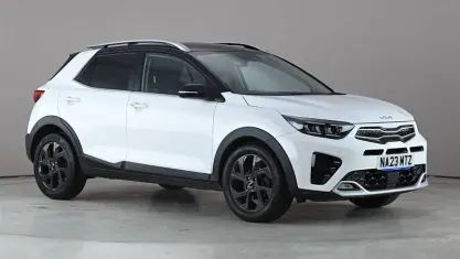 Używany Kia Stonic GT-Line S 120 KM (88 kW) 2024 SUV
