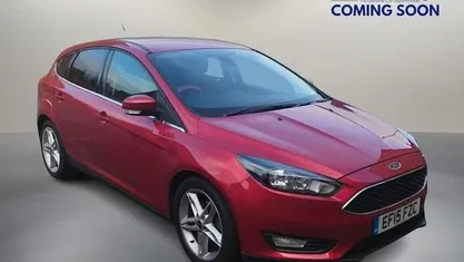 Used Ford Focus Zetec 125 HP (91 kW) 2015 Hatchback