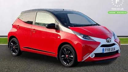 Used Toyota Aygo Edition-S 69 HP (50 kW) 2017 Red Hatchback