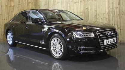 Used Audi A8 Advanced 262 HP (192 kW) 2016 Black Sedan