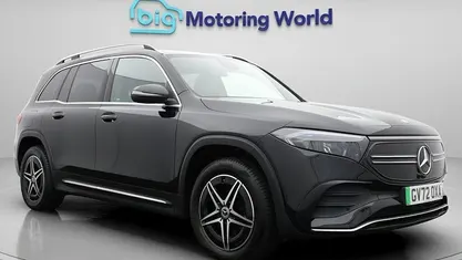 Black Used 2023 Mercedes 300 AMG line Estate | £24,300 (Fair price)