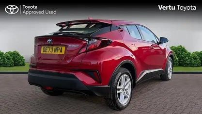 Used Toyota C-HR 122 HP (89 kW) 2023 SUV