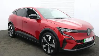 Used 2025 Renault Megane E-Tech Komfort Hatchback | £20,500 (Good price)