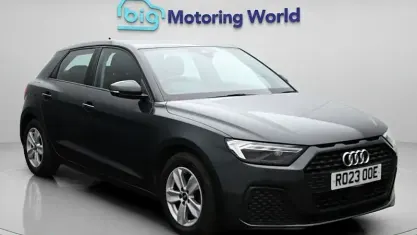 Begagnad Audi A1 Sportback 110 HK (80 kW) 2023 Grå Halvkombi