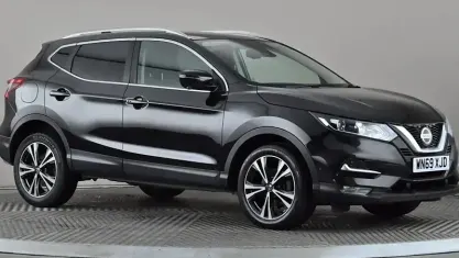 Used Nissan Qashqai N-Connecta 116 HP (85 kW) 2019 Black SUV