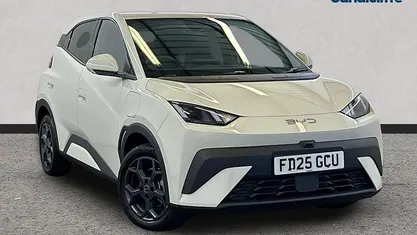 Used BYD Dolphin Surf Comfort 114 kW (156 HP) 2025 Metallic  apricity white Hatchback