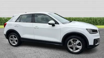 Used Audi Q2 Sport 116 HP (85 kW) 2018 White SUV