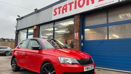 Red Used 2015 Skoda Fabia SE Hatchback | £5,675 (Fair price)