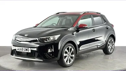 Second-hand Kia Stonic 120 CP (88 kW) 2019 Negru SUV
