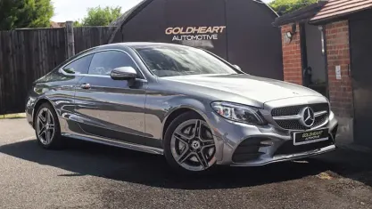 Used Mercedes C300 AMG Line Premium Plus 258 HP (189 kW) 2019 Grey Coupe