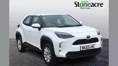 White Used 2022 Toyota Yaris Cross SUV | £18,500 (Good price)