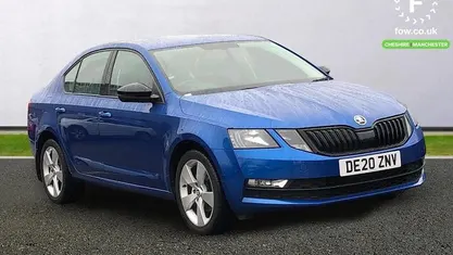 Blue Used 2020 Skoda Octavia SE Drive Hatchback | £11,299 (Good price)