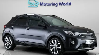 Used 2020 Kia Stonic SUV | £9,800 (Fair price)