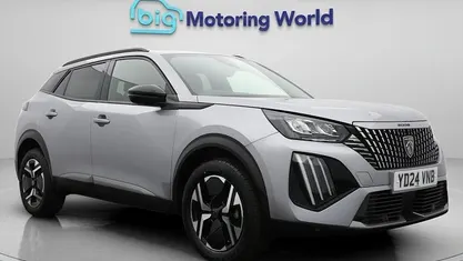 Begagnad Peugeot 2008 Allure 131 HK (96 kW) 2024 Grå SUV