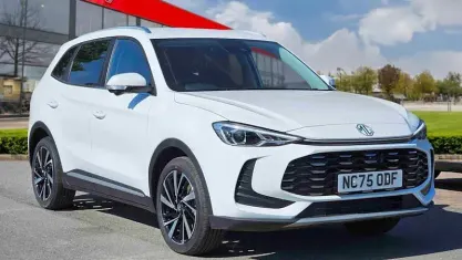 New MG ZS Trophy 196 HP (144 kW) 2026 White SUV