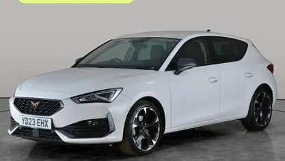 Used Cupra Leon 150 HP (110 kW) 2023 White Hatchback