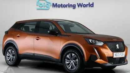 Second-hand Peugeot 2008 Active Premium 101 CP (74 kW) 2022 SUV