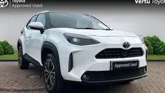 Used 2025 Toyota Yaris Hybrid Estate | £24,251 (Fair price)