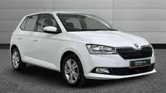 Moon white metallic Used 2019 Skoda Fabia SE Hatchback | £10,950 (Fair price)