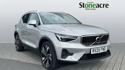 Used Volvo XC40 Ultra 163 HP (119 kW) 2027 Silver SUV