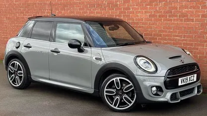 Used Mini Cooper S Hatch 192 HP (141 kW) 2019 Hatchback