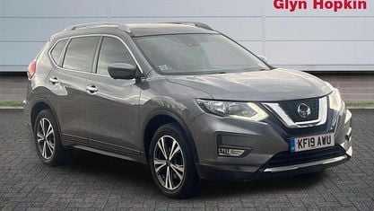 Usado Nissan X-Trail N-Connecta 150 CV (110 kW) 2019 Gris SUV