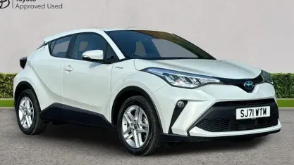 Used Toyota C-HR 122 HP (89 kW) 2021 White SUV