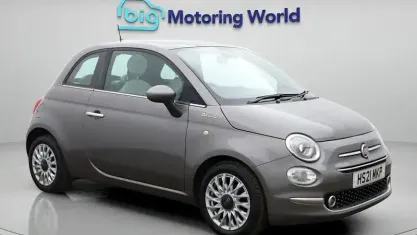 Usado Fiat 500 Dolcevita 69 HP (50 kW) 2021 Cinzento Citadino