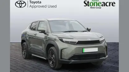 Used Toyota Urban Cruiser Design 127 kW (174 HP) 2026 Green SUV